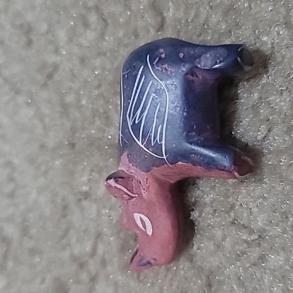 Stone Carved Rhino - Picture 2 of 4